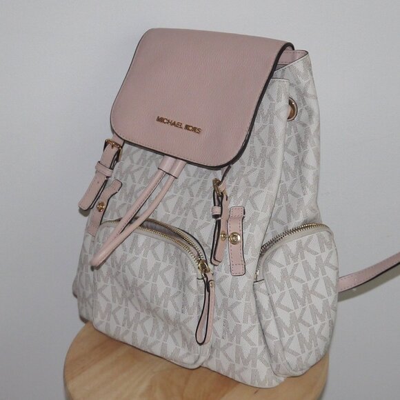 Michael Kors Rhea Medium Zip Backpack Vanilla Pink MK Signature main image 8